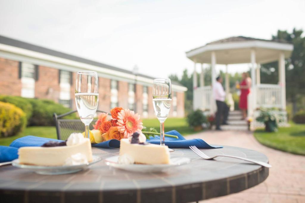 Red Lion Hotel Покателло Екстер'єр фото