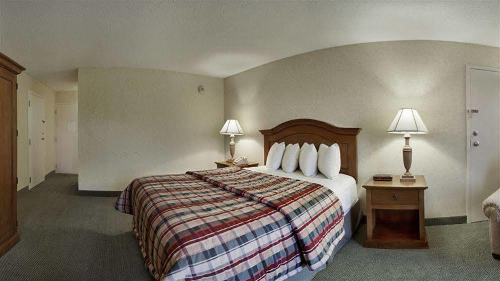 Red Lion Hotel Покателло Екстер'єр фото