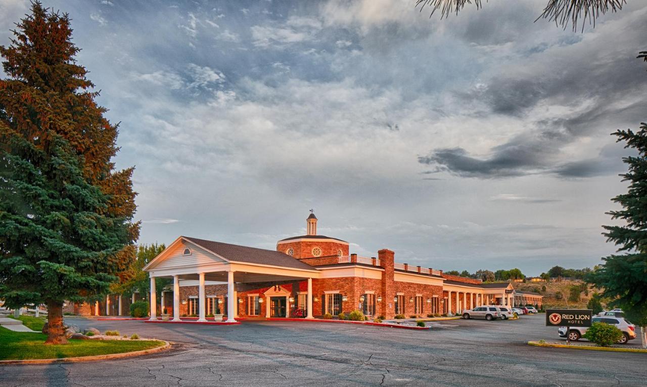 Red Lion Hotel Покателло Екстер'єр фото
